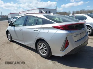 2017 Toyota Prius Plus z VIN JTDKARFP1H3001327, wystawiony jako IAAI lot #41895059 z przebiegiem 91 821 mil mil oraz . Historia ofert i sprzedaży dostępna na DreamBid. Obrazek 3.