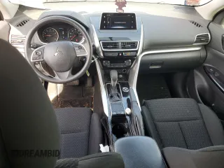 2019 Mitsubishi Eclipse Cross LE z VIN JA4AT4AA1KZ011673, wystawiony jako Copart lot #58130985 z przebiegiem 89 800 mil mil oraz Szkoda całkowita • Salvage title. Historia ofert i sprzedaży dostępna na DreamBid. Obrazek 8.