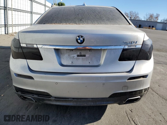 2011 BMW 7 Series 740i with VIN WBAKA4C55BC613072, listed as a Copart auction lot 87712105 with 137,048 mi miles and Clean Title. Bid and sale history available at carsss.com. Image 6.
