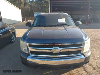 2007 Chevrolet Silverado 1500 LT w/1LT with VIN 3GCEC13J27G501078, listed as a IAAI auction lot 41660302 with 203,791 mi miles. Bid and sale history available at carsss.com. Image 12.
