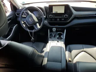 2023 Toyota Highlander L with VIN 5TDKDRBH2PS509311, listed as a Copart auction lot 61045995 with 14,411 mi miles and Salvage title. Bid and sale history available at DreamBid. Image 8.