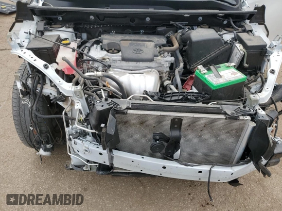 2018 Toyota RAV4 XLE with VIN 2T3RFREV2JW733050, listed as a Copart auction lot 53114585 with Not Provided miles and Salvage Title. Bid and sale history available at DreamBid. Image 12.