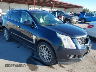 2014 Cadillac SRX Performance Collection with VIN 3GYFNCE37ES576677, listed as a IAAI auction lot 41207123 with 78,758 mi miles. Bid and sale history available at carsss.com. Image 1.