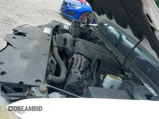 2008 Chevrolet Silverado 1500 1LT с VIN 3GCEC13J78G242332, выставлен на аукционе IAAI как лот 42692909 с пробегом 193 889 миль миль и . История ставок и продаж доступна на DreamBid. Изображение 19.