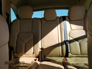 2011 Porsche Cayenne S с VIN WP1AB2A24BLA44481, выставлен на аукционе Copart как лот 53110375 с пробегом 111 036 миль миль и Списание • Salvage title. История ставок и продаж доступна на DreamBid. Изображение 10.