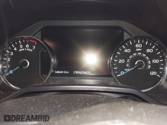 2016 Ford F-150 XLT with VIN 1FTFW1EGXGKD10644, listed as a IAAI auction lot 42211237 with 142,441 mi miles and . Bid and sale history available at DreamBid. Image 7.