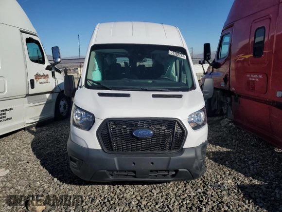 2022 Ford Transit with VIN 1FBAX9XG3NKA00629, listed as a Copart auction lot 73732734 with 84,064 mi miles and Salvage Title. Bid and sale history available at DreamBid. Image 5.