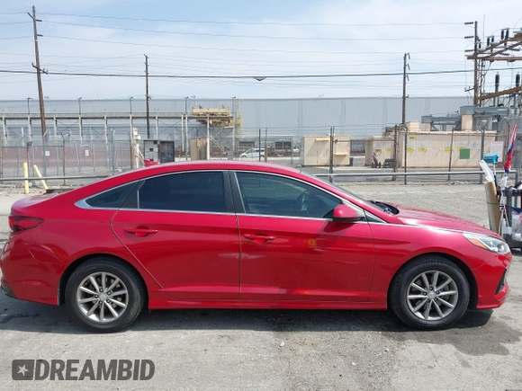 2018 Hyundai Sonata SE z VIN 5NPE24AF3JH614846, wystawiony jako IAAI lot #42363289 z przebiegiem 71 754 mil mil oraz . Historia ofert i sprzedaży dostępna na DreamBid. Obrazek 14.