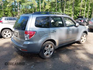 2010 Subaru Forester X Premium with VIN JF2SH6CC6AH727710, listed as a IAAI auction lot 42550586 with 187,250 mi miles and . Bid and sale history available at DreamBid. Image 4.