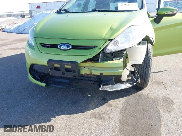 2013 Ford Fiesta SE with VIN 3FADP4EJ2DM162551, listed as a IAAI auction lot 41775724 with 166,750 mi miles. Bid and sale history available at carsss.com. Image 6.
