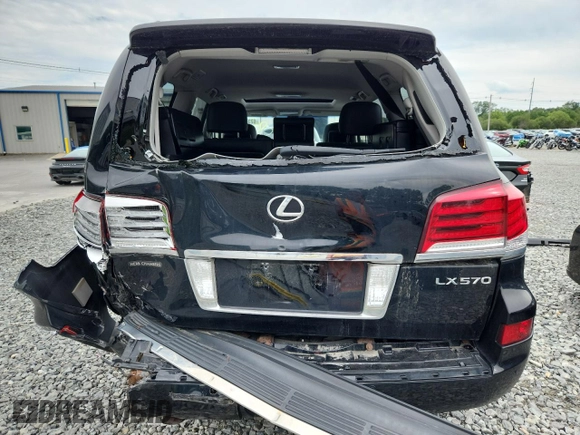 2013 Lexus LX 570 with VIN JTJHY7AX8D4086816, listed as a Copart auction lot 62361585 with Not provided miles and Clean title. Bid and sale history available at DreamBid. Image 6.