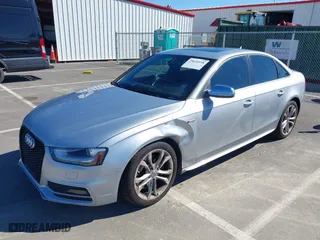 2015 Audi S4 Premium Plus with VIN WAUBGAFL2FA120068, listed as a IAAI auction lot 39620158 with 122,494 mi miles. Bid and sale history available at carsss.com. Image 17.