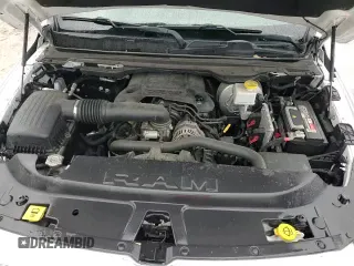 2020 Ram 1500 Laramie z VIN 1C6RREJT7LN160720, wystawiony jako Copart lot #70410455 z przebiegiem 55 863 mil mil oraz Nie do naprawy • Non repairable. Historia ofert i sprzedaży dostępna na DreamBid. Obrazek 15.