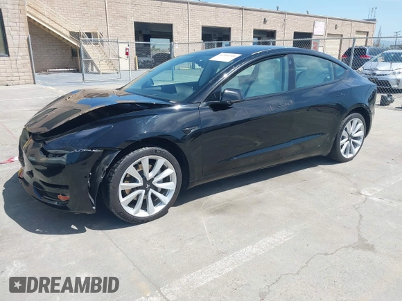 2019 Tesla Model 3 Long Range with VIN 5YJ3E1EB6KF192477, listed as a IAAI auction lot 41981600 with 62,888 mi miles. Bid and sale history available at carsss.com. Image 20.