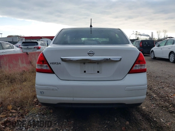 2009 Nissan Versa 1.8 S with VIN 3N1BC11E49L416720, listed as a IAAI auction lot 40960069 with 130,131 mi miles. Bid and sale history available at carsss.com. Image 16.