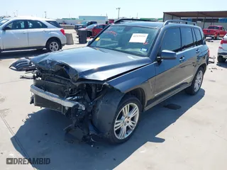 2015 Mercedes-Benz GLK-Class GLK 350 with VIN WDCGG8JB9FG364050, listed as a IAAI auction lot 41979590 with 85,567 mi miles. Bid and sale history available at carsss.com. Image 18.