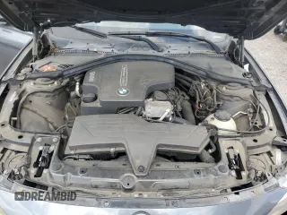 2013 BMW 3 Series 328i z VIN WBA3C1C54DF441678, wystawiony jako Copart lot #56226705 z przebiegiem 96 829 mil mil oraz Szkody całkowita. Historia ofert i sprzedaży dostępna na DreamBid. Obrazek 11.