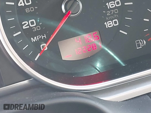 2010 Audi Q7 Premium Plus with VIN WA1LYAFE2AD006417, listed as a IAAI auction lot 41312214 with 122,281 mi miles and . Bid and sale history available at DreamBid. Image 7.