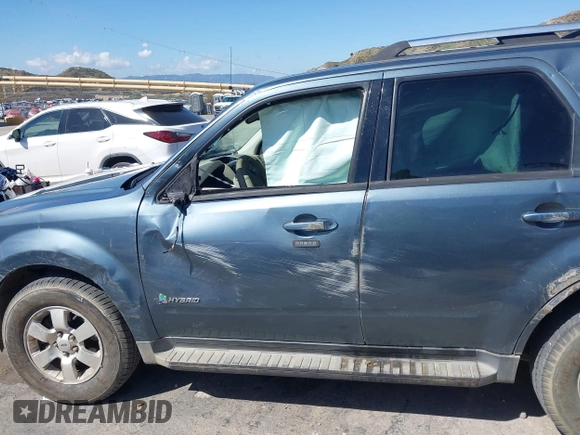 2011 Ford Escape Hybrid с VIN 1FMCU4K36BKC04787, выставлен на аукционе IAAI как лот 41947008 с пробегом 132 403 миль миль и . История ставок и продаж доступна на DreamBid. Изображение 6.
