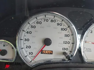 2004 Saturn VUE V6 with VIN 5GZCZ53404S864103, listed as a IAAI auction lot 41843311 with 193,094 mi miles and . Bid and sale history available at carsss.com. Image 15.