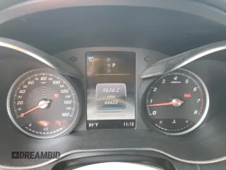 2019 Mercedes-Benz GLC 300 z VIN WDC0G4JB1KF590528, wystawiony jako Copart lot #58252585 z przebiegiem 65 623 mil mil oraz Nie do naprawy • Non repairable. Historia ofert i sprzedaży dostępna na DreamBid. Obrazek 9.