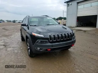 2017 Jeep Cherokee Trailhawk with VIN 1C4PJMBS8HW545440, listed as a Copart auction lot 61485375 with 202,369 mi miles and Clean title. Bid and sale history available at DreamBid. Image 14.