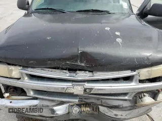 2005 Chevrolet Suburban LS with VIN 3GNEC16Z45G192705, listed as a Copart auction lot 79030794 with 260,312 mi miles and Salvage title. Bid and sale history available at DreamBid. Image 13.