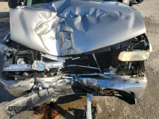 2002 Chevrolet Tahoe LS with VIN 1GNEC13V62R184697, listed as a Copart auction lot 87201294 with 0 mi miles and Salvage Title. Bid and sale history available at carsss.com. Image 12.