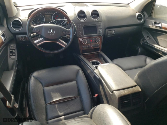 2010 Mercedes-Benz M-Class ML 350 with VIN 4JGBB8GB1AA623126, listed as a Copart auction lot 77830174 with 271,634 mi miles and Salvage Title. Bid and sale history available at carsss.com. Image 8.