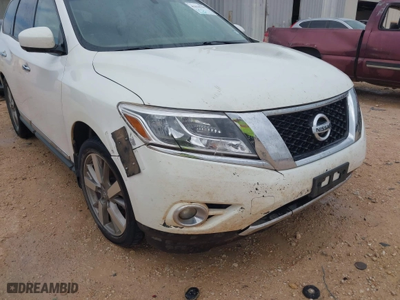 2013 Nissan Pathfinder SL with VIN 5N1AR2MN5DC668453, listed as a IAAI auction lot 41616759 with 188,915 mi miles. Bid and sale history available at carsss.com. Image 6.