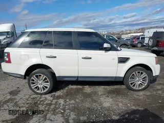 2010 Land Rover Range Rover Sport HSE Lux с VIN SALSK2D42AA227108, выставлен на аукционе IAAI как лот 41497727 с пробегом 117 562 миль миль и . История ставок и продаж доступна на DreamBid. Изображение 12.