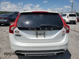 2016 Volvo V60 T5 z VIN YV4612HK0G1015978, wystawiony jako Copart lot #54699005 z przebiegiem 95 121 mil mil oraz Czysty tytuł • Clean title. Historia ofert i sprzedaży dostępna na DreamBid. Obrazek 6.