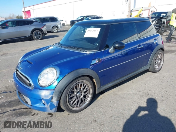 2008 MINI Hardtop S z VIN WMWMF73528TT86864, wystawiony jako IAAI lot #41652467 z przebiegiem Nie podano mil oraz . Historia ofert i sprzedaży dostępna na DreamBid. Obrazek 2.