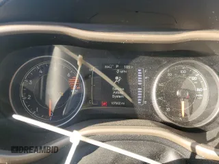 2021 Jeep Cherokee Latitude z VIN 1C4PJLCB7JD596891, wystawiony jako Copart lot #50833275 z przebiegiem 107 902 mil mil oraz Szkoda całkowita • Salvage title. Historia ofert i sprzedaży dostępna na DreamBid. Obrazek 9.