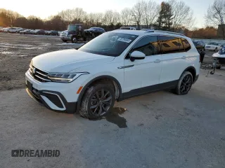 2022 Volkswagen Tiguan SE z VIN 3VV2B7AX2NM122341, wystawiony jako Copart lot #86706564 z przebiegiem 27 709 mil mil oraz Szkoda całkowita • Salvage title. Historia ofert i sprzedaży dostępna na DreamBid. Obrazek 1.