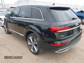 2023 Audi Q7 Premium Plus with VIN WA1LXBF71PD026788, listed as a IAAI auction lot 41687983 with 20,462 mi miles. Bid and sale history available at carsss.com. Image 3.