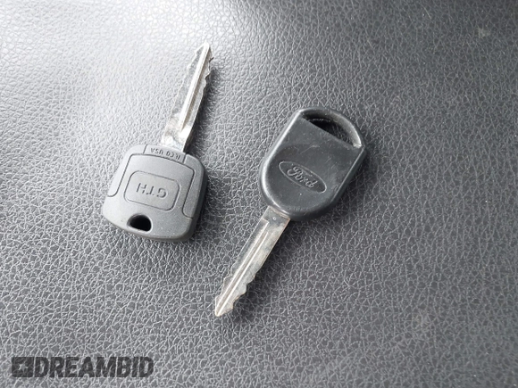 2006 Ford Mustang Standard с VIN 1ZVHT84N765251072, выставлен на аукционе IAAI как лот 42291994 с пробегом 283 553 миль миль и . История ставок и продаж доступна на DreamBid. Изображение 11.