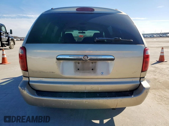 2003 Chrysler Town & Country LX with VIN 2C4GP443X3R270921, listed as a Copart auction lot 47283055 with 304,023 mi miles and Salvage title. Bid and sale history available at DreamBid. Image 6.