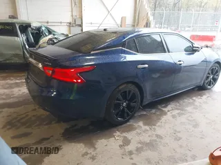 2016 Nissan Maxima SV z VIN 1N4AA6AP6GC449746, wystawiony jako IAAI lot #41971947 z przebiegiem 110 323 mil mil oraz . Historia ofert i sprzedaży dostępna na DreamBid. Obrazek 4.