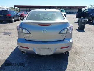 2011 Mazda 3 S Sport with VIN JM1BL1U69B1370591, listed as a IAAI auction lot 41840315 with 145,463 mi miles and . Bid and sale history available at carsss.com. Image 17.