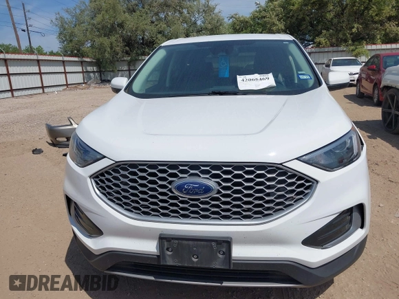 2023 Ford Edge SEL with VIN 2FMPK4J97PBA47706, listed as a IAAI auction lot 42065469 with 45,722 mi miles. Bid and sale history available at carsss.com. Image 13.
