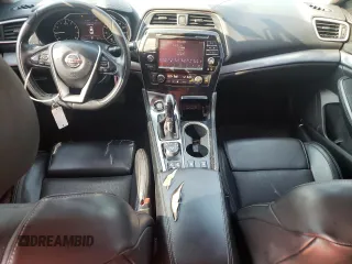 2017 Nissan Maxima S z VIN 1N4AA6AP7HC377165, wystawiony jako Copart lot #62025315 z przebiegiem 155 420 mil mil oraz Szkoda całkowita • Salvage title. Historia ofert i sprzedaży dostępna na DreamBid. Obrazek 8.