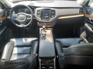 2019 Volvo XC90 Inscription with VIN YV4A22PL5K1442809, listed as a Copart auction lot 63368425 with 82,711 mi miles and Salvage title. Bid and sale history available at DreamBid. Image 8.