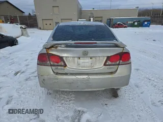 2010 Acura CSX z VIN 2HHFD5E75AH200450, wystawiony jako Copart lot #84732134 z przebiegiem Nie podano mil oraz Szkoda całkowita • Salvage title. Historia ofert i sprzedaży dostępna na DreamBid. Obrazek 6.