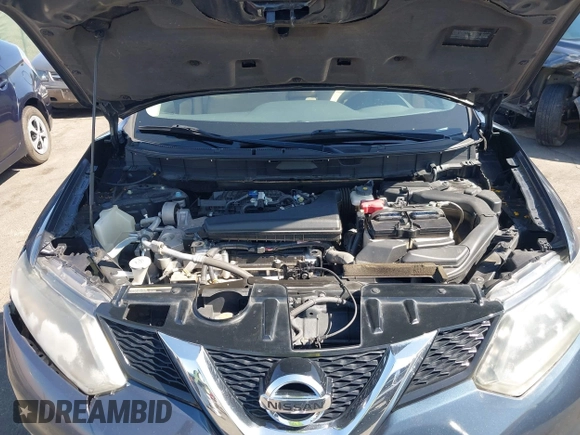 2015 Nissan Rogue SL with VIN 5N1AT2MV5FC927592, listed as a IAAI auction lot 42132041 with 174,536 mi miles and . Bid and sale history available at carsss.com. Image 10.