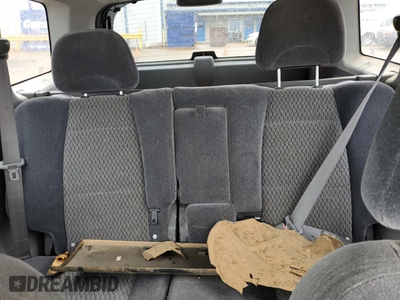 2004 Hyundai Santa Fe z VIN KM8SB12B84U825804, wystawiony jako Copart lot #51107585 z przebiegiem 229 942 mil mil oraz Szkoda całkowita • Salvage title. Historia ofert i sprzedaży dostępna na DreamBid. Obrazek 10.
