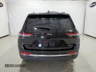 2024 Jeep Grand Cherokee Laredo with VIN 1C4RJHAG8RC715733, listed as a Copart auction lot 59886235 with 40,771 mi miles and Clean title. Bid and sale history available at DreamBid. Image 6.