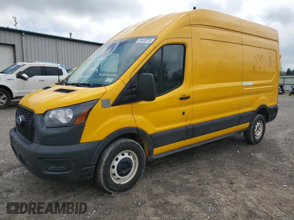 2022 Ford Transit Cargo z VIN 1FTBR1X85NKA42773, wystawiony jako Copart lot #57188295 z przebiegiem 59 108 mil mil oraz Szkody całkowita. Historia ofert i sprzedaży dostępna na DreamBid. Obrazek 1.