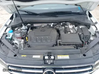 2024 Volkswagen Tiguan Wolfsburg Edition with VIN 3VV5B7AX1RM232736, listed as a IAAI auction lot 41913474 with 9,160 mi miles. Bid and sale history available at carsss.com. Image 10.