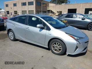 2016 Toyota Prius Two with VIN JTDKBRFU8G3007885, listed as a IAAI auction lot 41980383 with 162,740 mi miles. Bid and sale history available at carsss.com. Image 1.